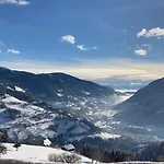 Panorama Almhuette Nockberge Zodl